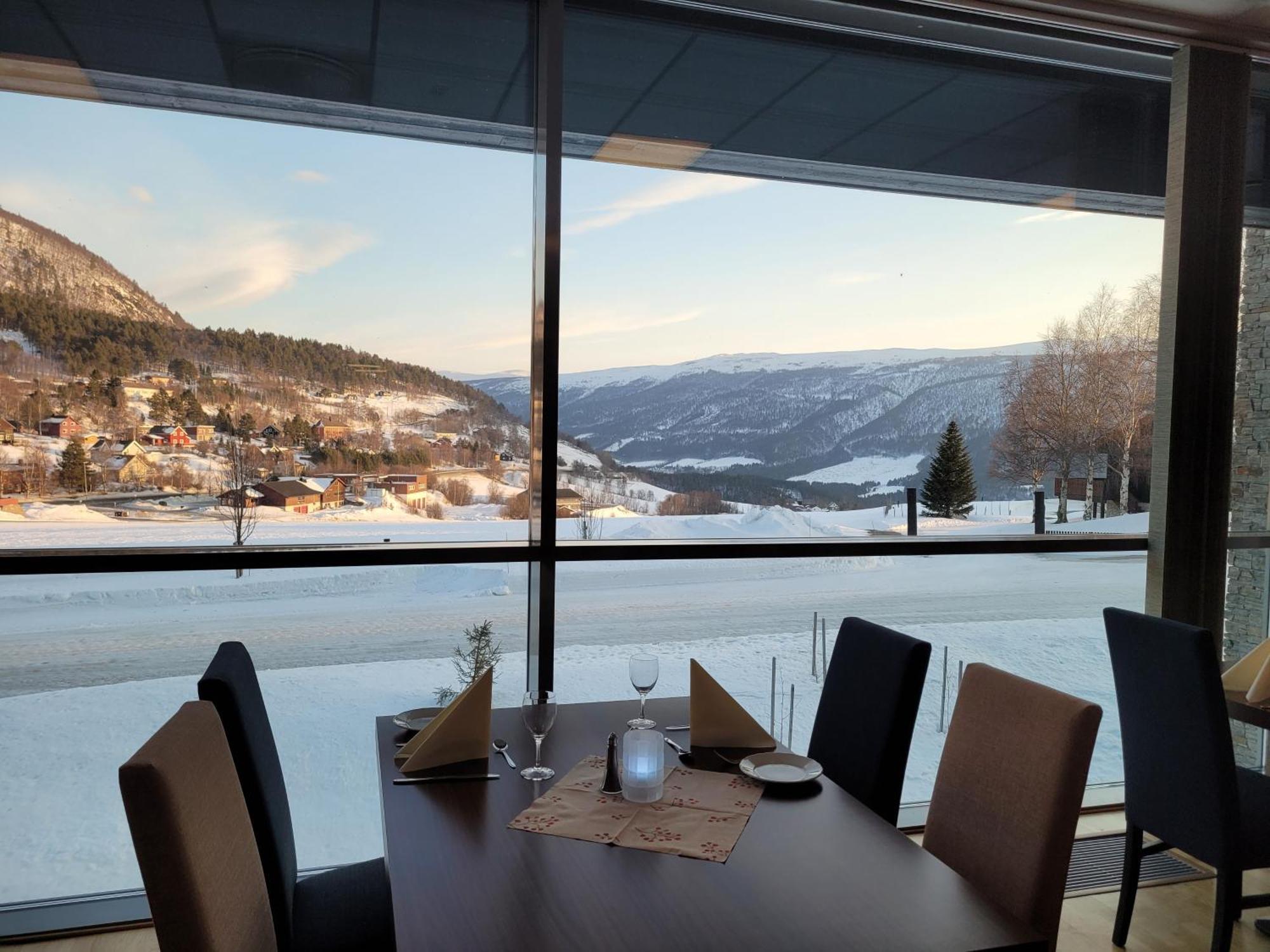 Dombas Hotel Kültér fotó